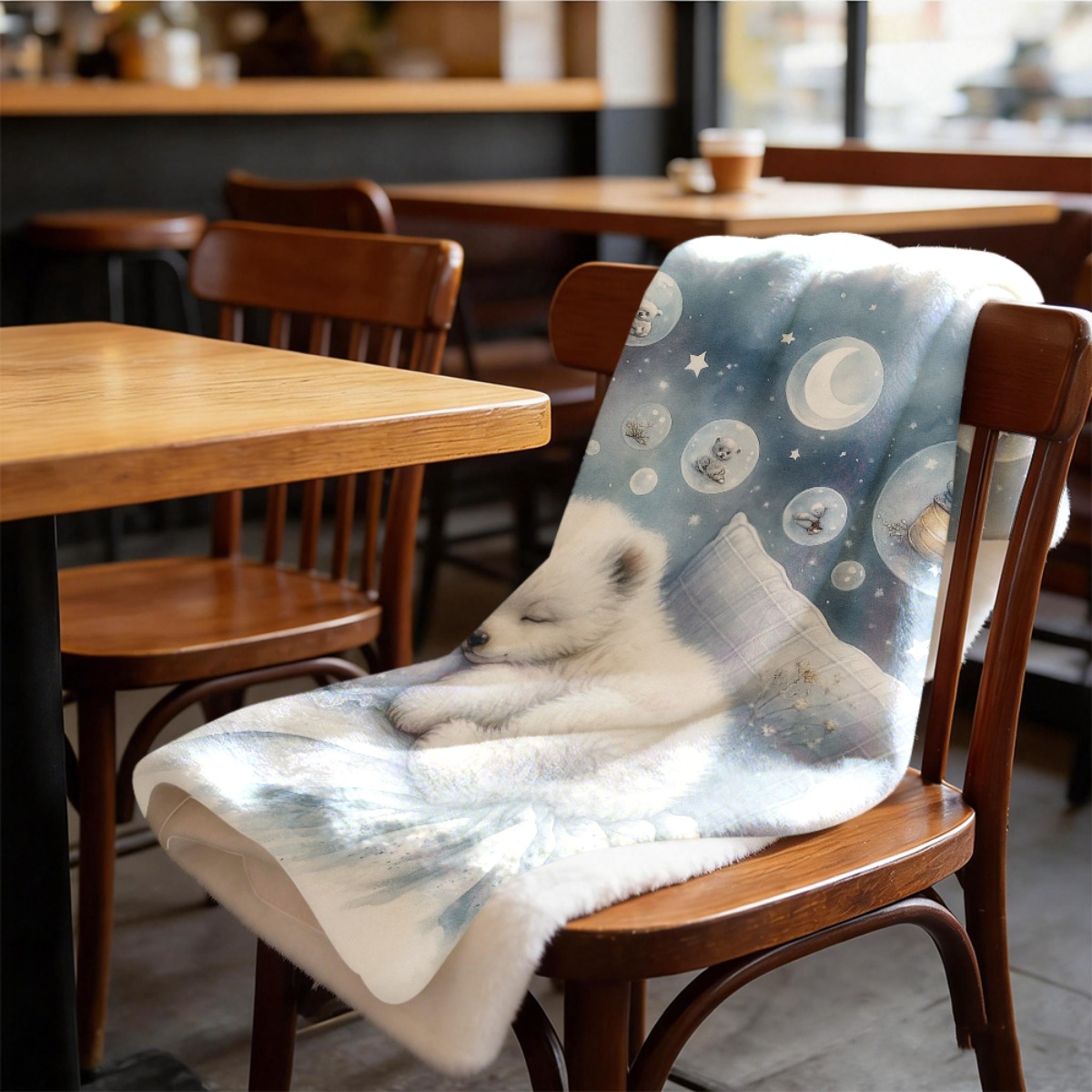 Cozy Polar Bear Nursery Throw  - Baby Nursery Hospital recension och pris