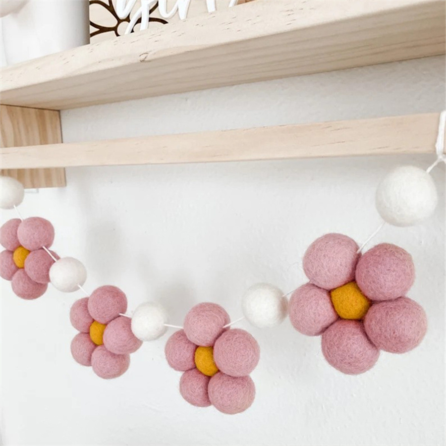 Handmade Felt Daisy Wreath Boh - Baby Nursery Garland recension och pris