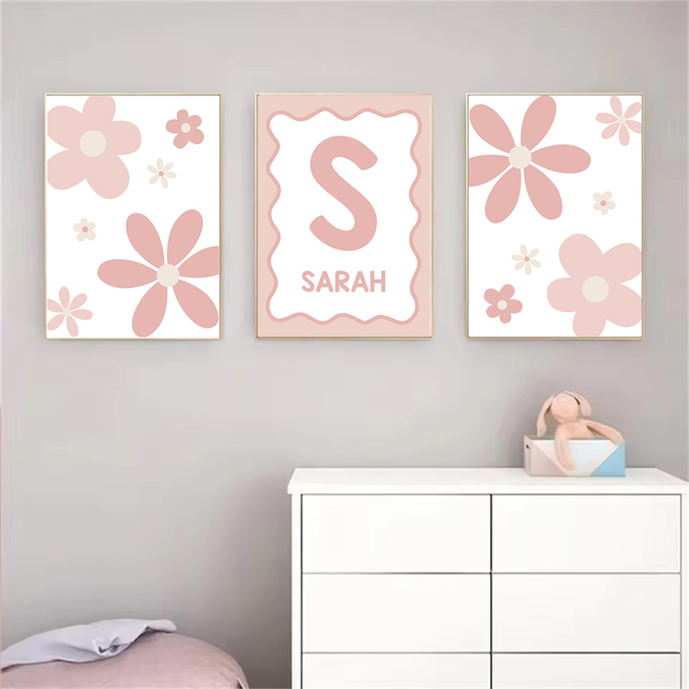 Cartoon Pink Daisy Poster Cust - Baby Nursery Name Wall Art recension och pris