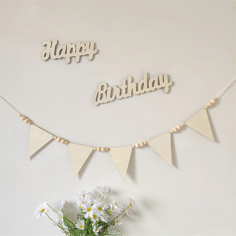Baby Room Garland Wooden Trian - Baby Nursery Garland recension och pris